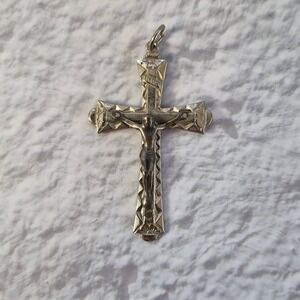 Vintage Silver Tone Crucifix Cross Pendant INRI Catholic Religious Jewelry